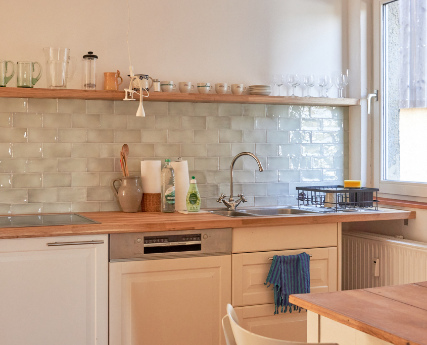 Küche Ferienwohnung Brunnenstrasse